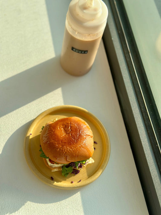 HALLOUMI BURGER WITH FRESH HERBS & SPICY CASHEW SAUCE